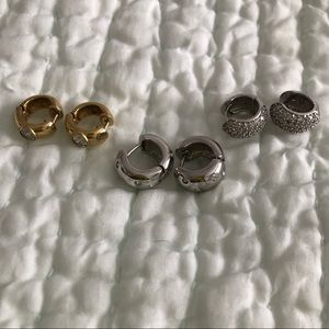 3 for 1 - huggy earrings. Gold silver metal.